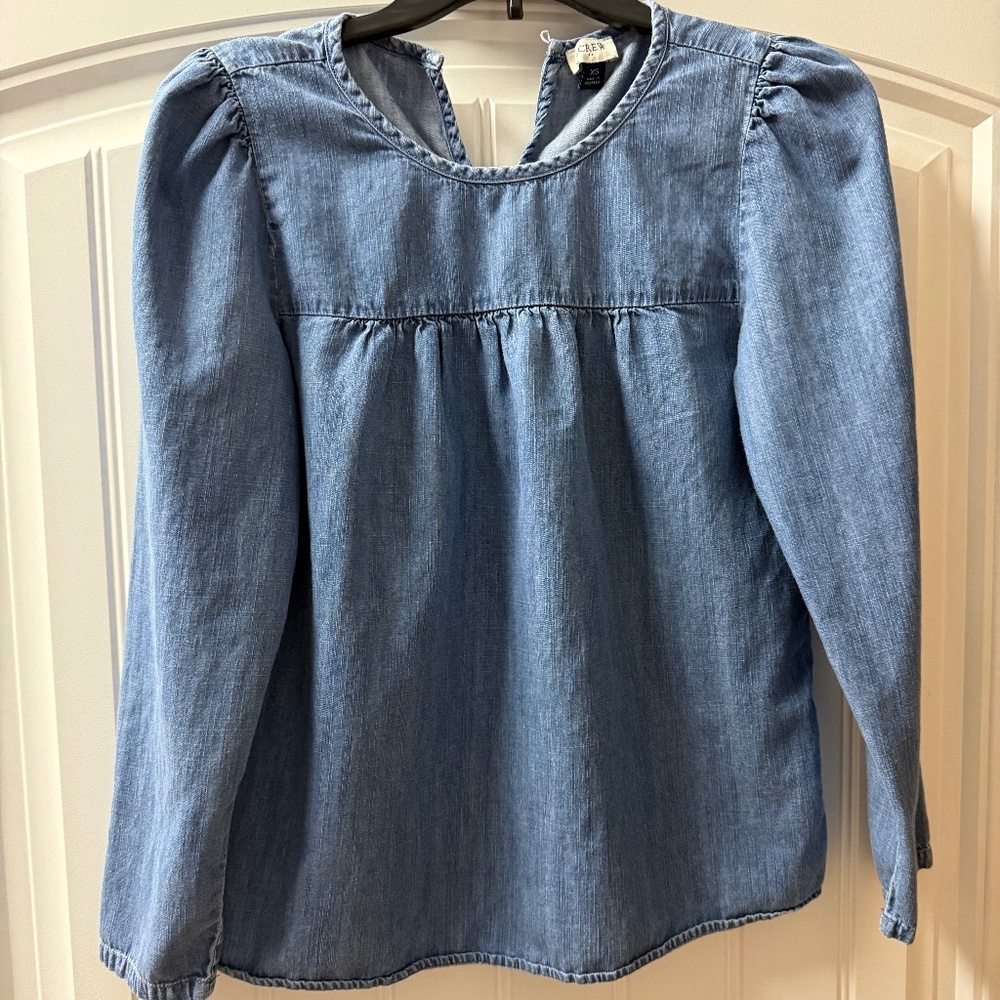 JCrew Women’s XS Long sleeve denim top
